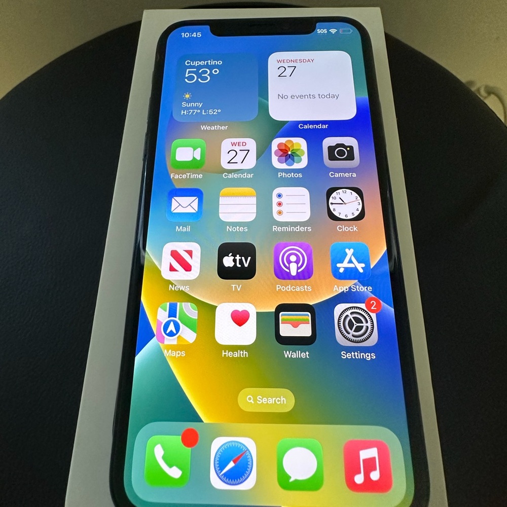 Apple iPhone - Silver